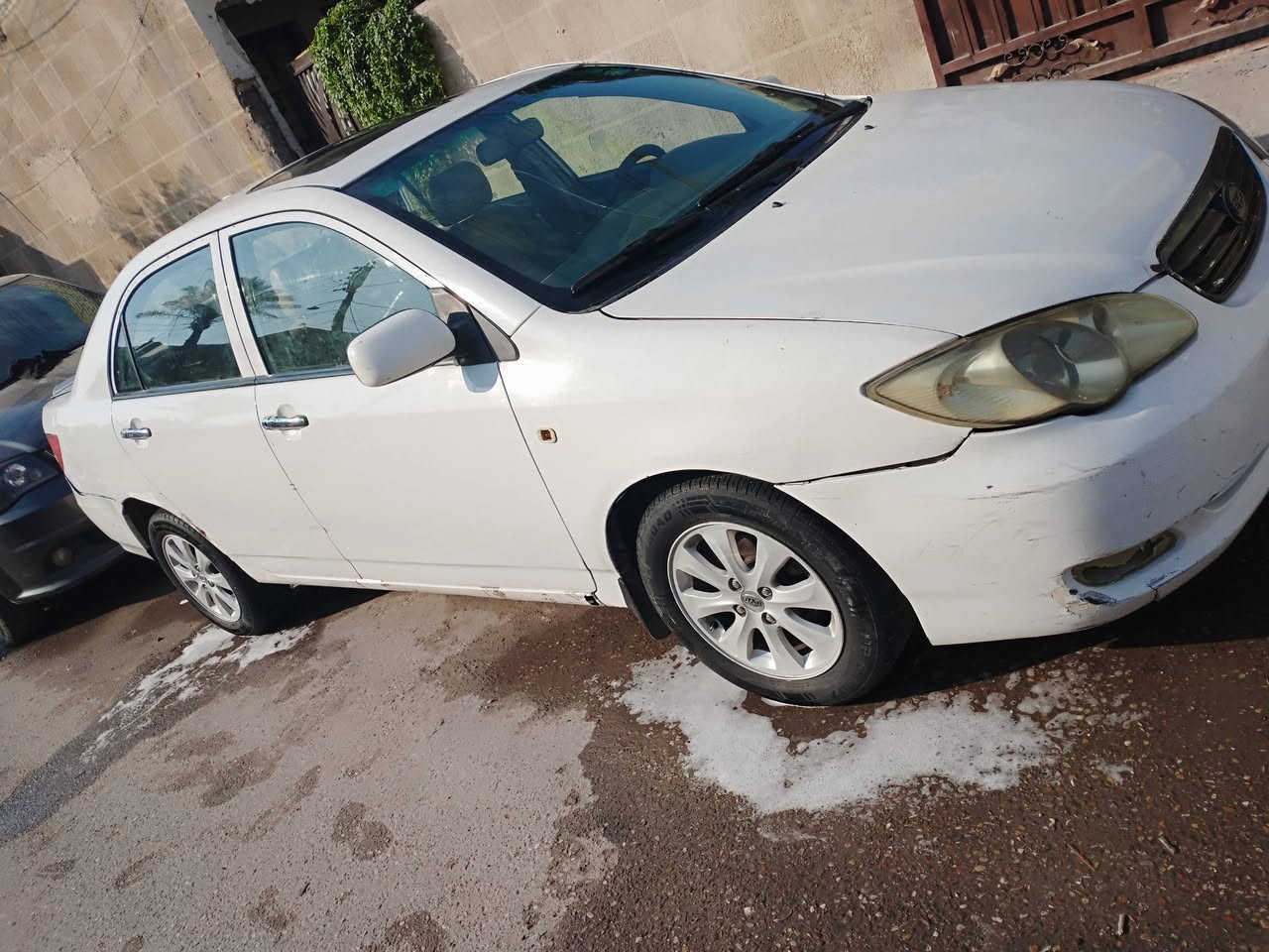 السلام عليكم للبيع بي واي دي موديل 2012 f3 كير اوتوماتيك مكان السياره بغداد حي العامل استفسار اكثر على الرقم ***********
