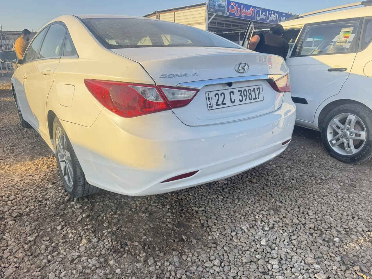 السلام عليكم 
سوناتا موديل 2014 خليجي محرك 2400 دوش 
رقم اربيل انكليزي سنوية ورقم جديد مكفولة من الصبغ بيها كارتات موضح بالسونار ومرفق السونار مع الصور السيارة جاهزة من كل شي موجودة بالديوانية السعر 131 وبيها مجال 
للاتصال ***********
