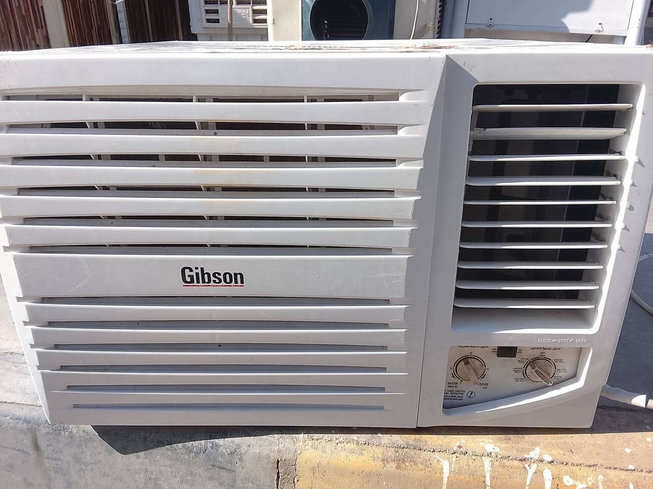 مكيف اخو الجديد نظيف كلش مستخدم قليل سعر 250
***********
