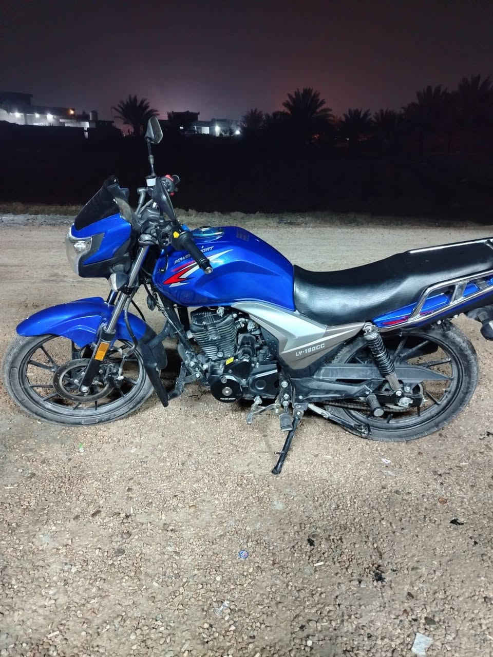 سلام عليكم متاح دراجة ما بيه اوراق  موديل 2025 مستعمل شي قليل السعر مليون وميه بي مجال الاستفسار علا رقم ‏‪***********‬‏ مكاني الفلوجه
