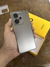 ريلمي 15 G5 مستخدم 20 بيه خط بلشاشه السعر270 اتصال 07808704401