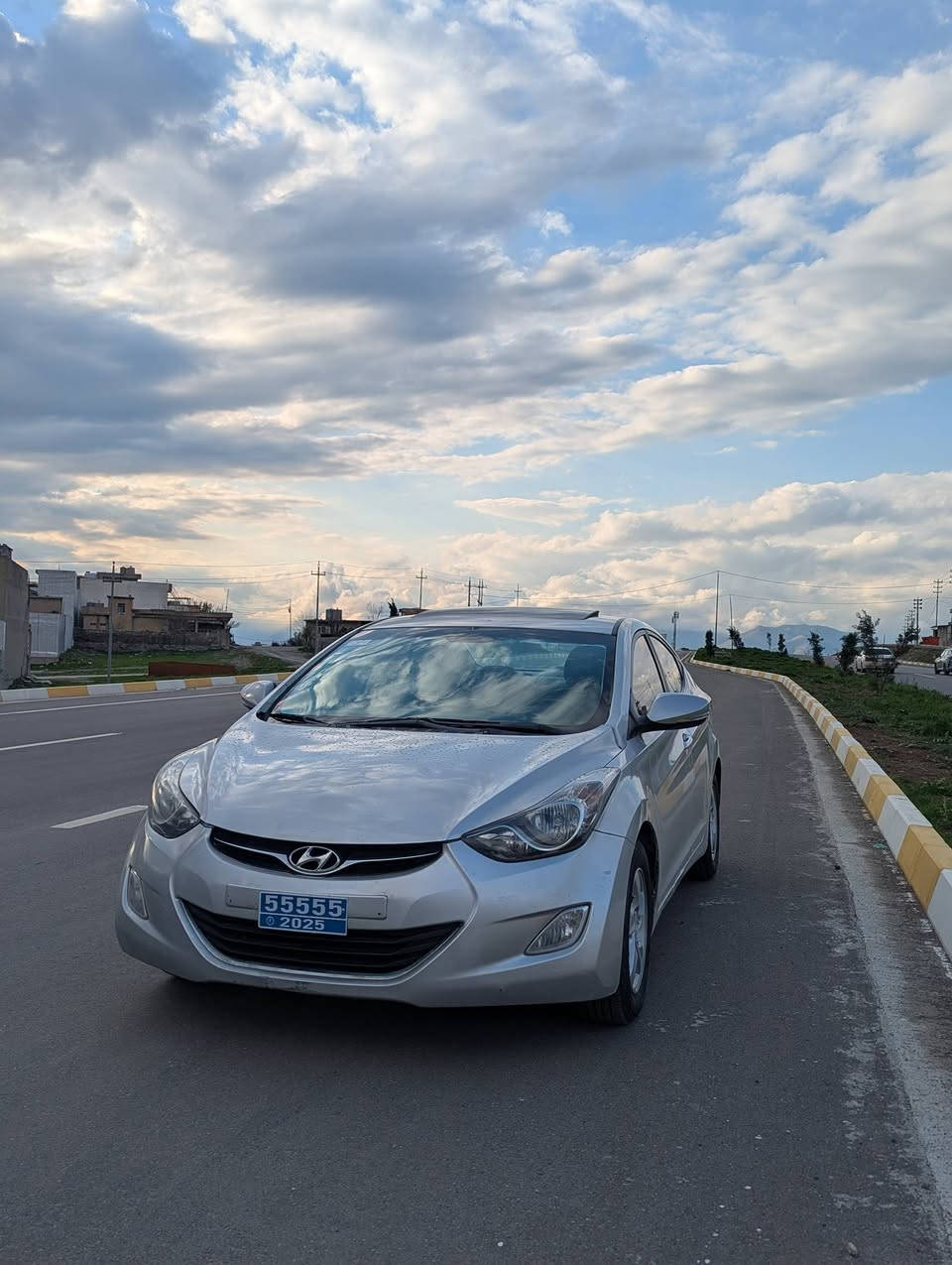 ئاڤانتی دەمار ٢٠١١، 
سڵاید، 
جڵد و هیتەر
تازە داخڵ، خاوێن کراوە
چوار تایەی تازە
توند و تۆڵە
شوێن قەڵادزێ
نرخ ٥٥$ معامەلەیەکی برایانە
***********
