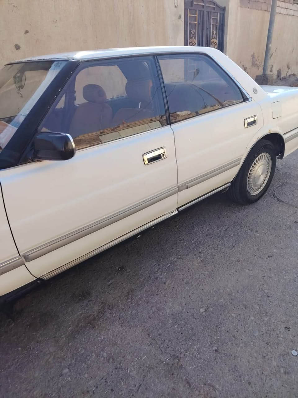 السلام عليكم للبيع سياره هارتوب جاهزه حداده جديده مكينه فيفتي جديده كير تخم تاير جديد مكفوله من الكص والنقل رقمه نجف راعيه لبلصره تحويل ثاني يوم تبريد ثلج 🧊 منظومه كامله مكانه ميسان العماره ***********
للعلم اني مكلف بل نشر
