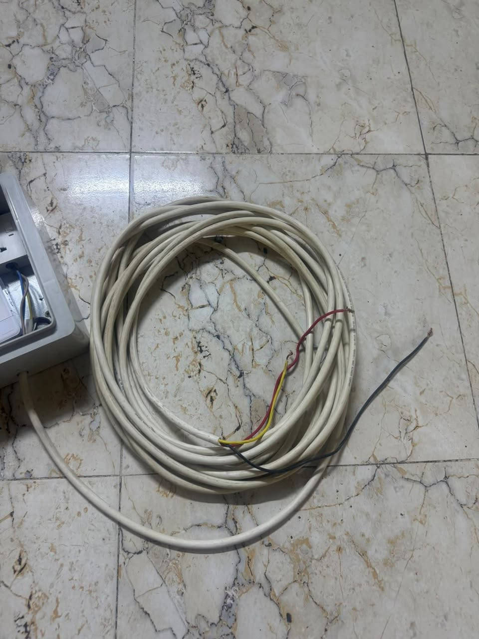 السلام عليكم كيبلي مال وطنيه  بي جهاز  حمايه بي 3 نضامت بي بارد بل الكاع  مكاني بغداد الحبيبية رقمي ***********
