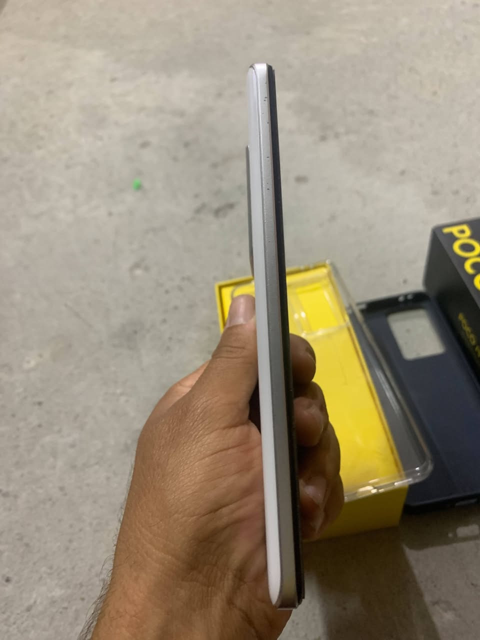 السلام عليكم جهاز بوكو pocoF5pro
ذاكره512 مع رام12 مع بطاريه 5160
الجهاز كله شرط شخط مابي مع كارتونه فقط
موقع الجهاز كركوك 
السعر500وبي مجال  للاستفسار اكثر خاص موجود 
ورقم تلفون***********
