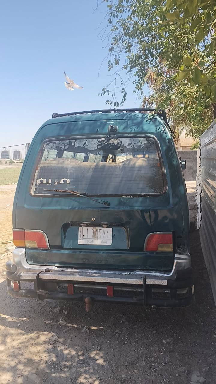السلام عليكم كيا اسيا موديل ٩٥ مكينه كير اكسل خير من الله دوشمه جديده ومصبوغه جماليه مكاني بغداد الغزاليه السعر ٥٣ وبيها مجال *********** بي واتساب
