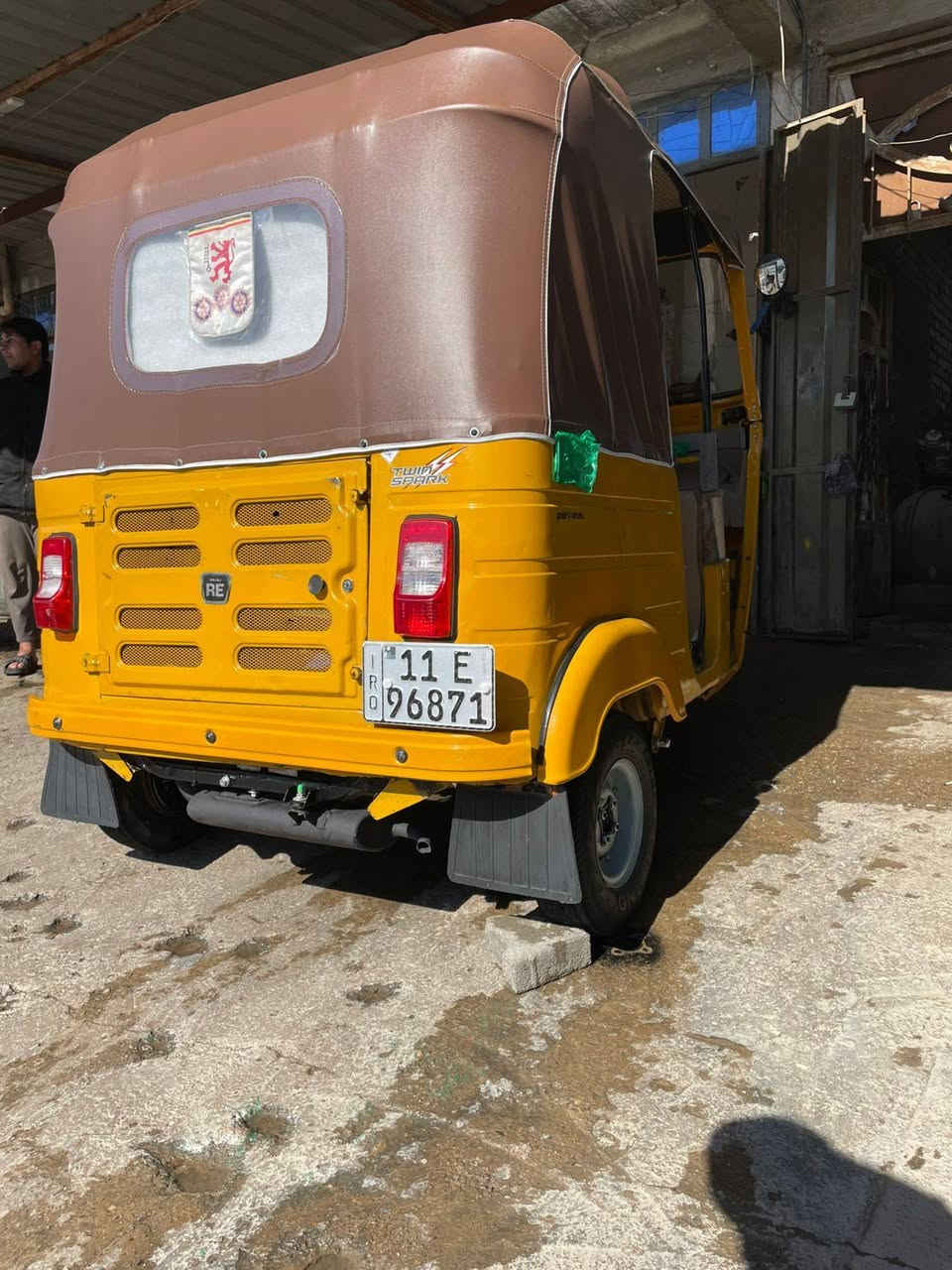 السلام عليكم ورحمة الله موديل ١٨ شهر ١٢ رقم و سنويه اب اسمنه مكان بغداد الحسينية مال راجديه شراي تصل ***********
