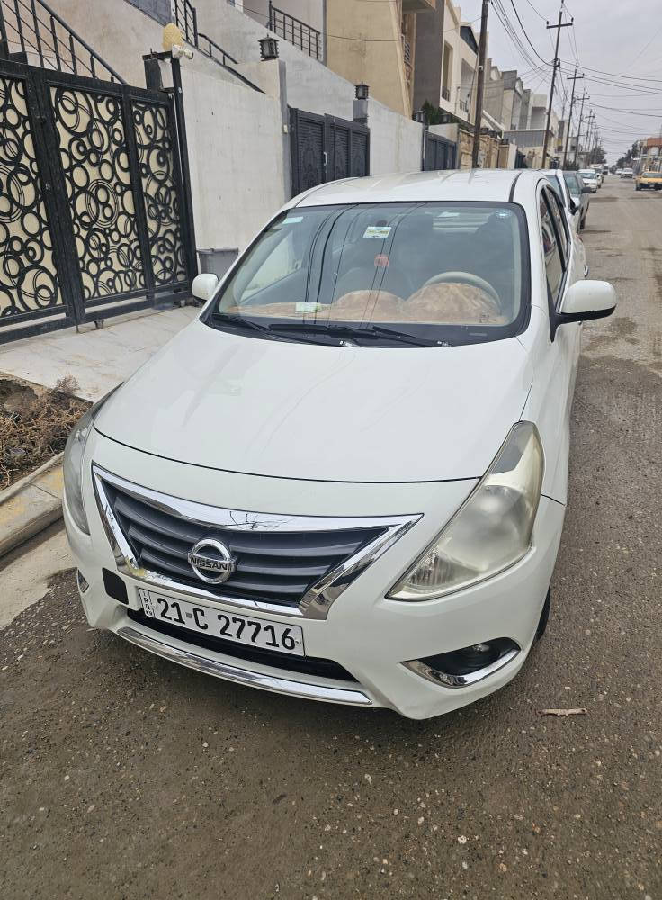 نيسان صني هندي مواصفات خليجي 
موديل ٢٠١٦ 
سيارا بلاد بصمة وباب الامامي وصندوق بصمة 
دبل كيج تبريد لمس
بي بطاقة بانزين 
سنوية بسمي 
ويل كروم  
مكان السيارا كركوك شوراو 
ضرر ٣٠سم تعديل باب السايق وجاملغ سكن صبغ 
وجاملغ الامامي سايق بي تعديل  بدون ضربة 
*********** كركوك, العراق
