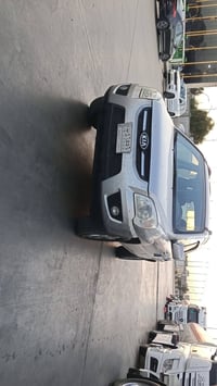 وبركاته للبيع سيارة نوع كيا سبورتج ٢٠٠٩ خليجي وكالة الدولية سيارة نضيف...