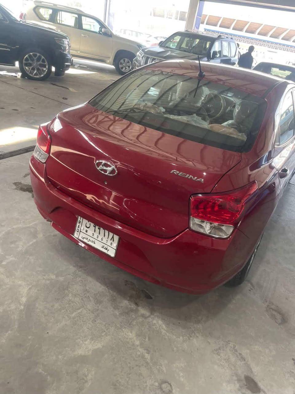 السلام عليكم اكسنت ريمه موديل ٢٠٢٢ ماشيه ٢٩ ألف سياره جديده وسبير ما نازل مابيها أي شي حادث ولا شي سياره تجي شوفها وعل خير إلي صير من نصيبه عارضها ١١٥ وبيها مجال بسيط ***********
