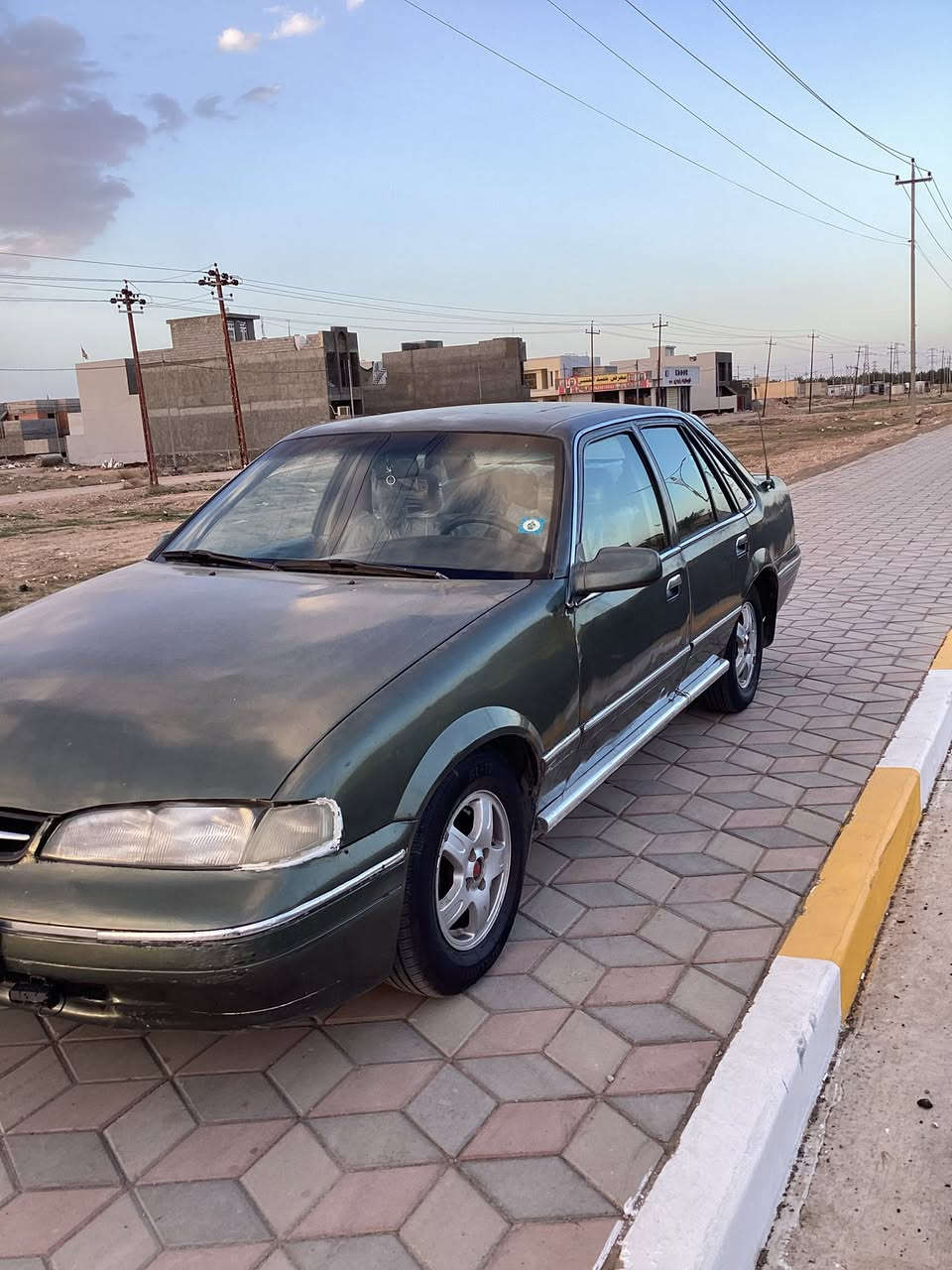 للبيع برنس فراشه موديل 1996محرك مفتوح كير اوتو رقم انكليزي سنويه28 شرط التحويل تخم تاير السعر ٣٠ وبيها مجال التفاصيل اتصال ***********
