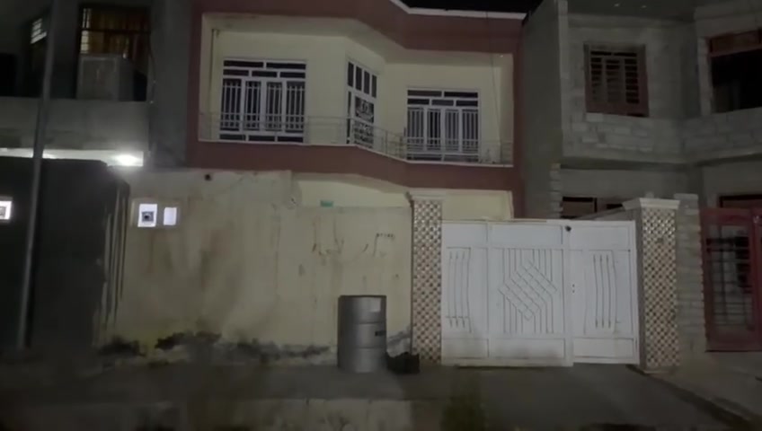 بيت للبيع قاطين
مثنى خلف الشهداء
مساحة 150 متر
4 غرف نوم باقي تفاصيل بالفيديو
رقم القطعة 1510
السعر 80 مليون
للاستفسار ***********
