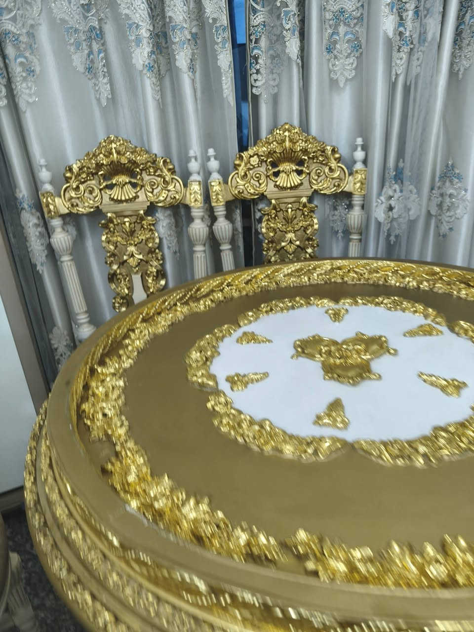 ام ايه لبيع وشراء الاثاث المستعمل شارع فلسطين قرب محطة المهندسين ***********
