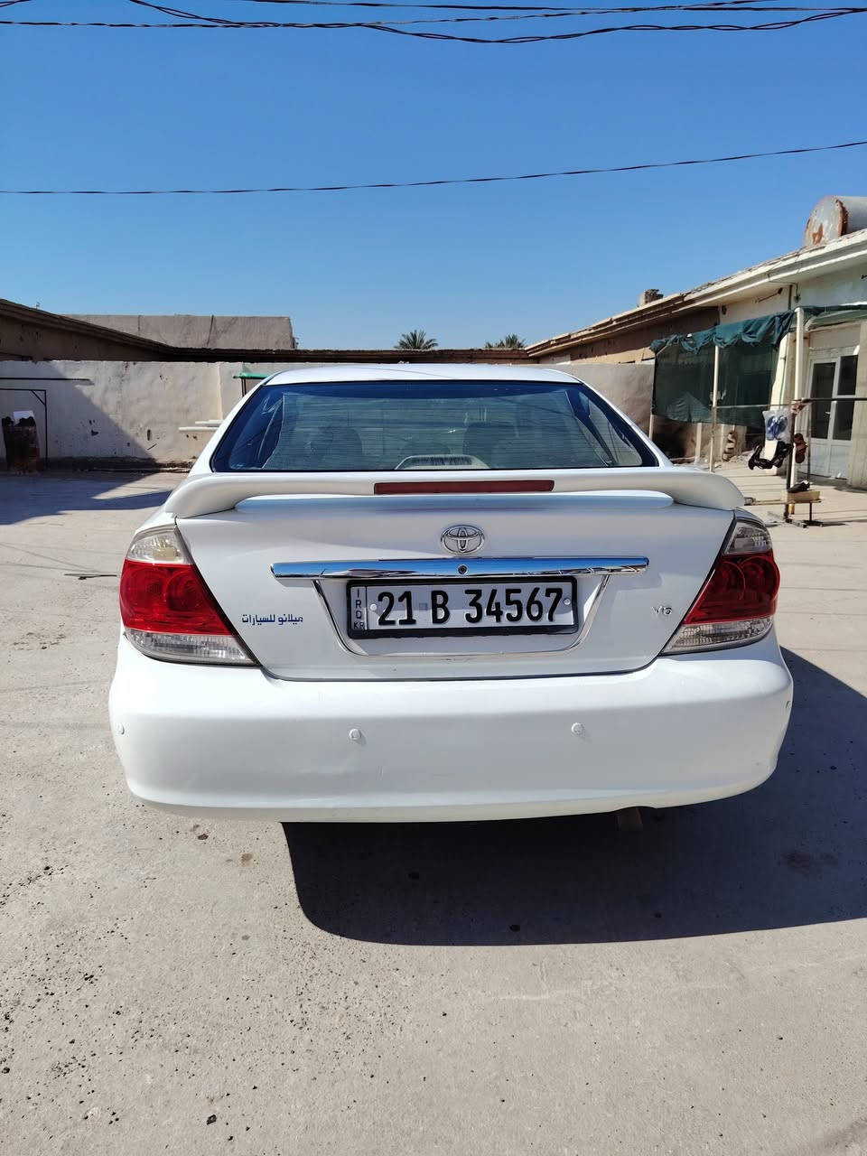 السلام عليكم
تيوتا كامري للبيع موديل 2006 مكينه 6سلندر  گراند فول مواصفات 

بدون صبغ السياره كلين 

كير محرك تبريد تخم تاير صدر امامي خلفي السياره كلها بشرط مكان السياره ديالى 

السعر 133 قابل للتفاوض 

***********
