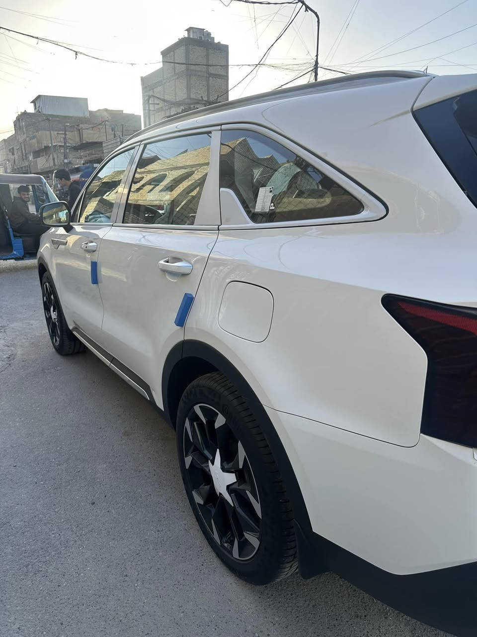 السلام عليكم ورحمة الله وبركاته

للبيع سورنتو خليجي موديل 2024

6 سلندر
داتا شو  - 7 راكب - كير ماوس

شفتات بالستيرن

حساسات امامي خلفي

دبل كامرة - فول ماعدى الفتحة

سيارة حالة الوكالة جديدة جداً والصور كدامكم عدى رصعتين صغار جداً غير واضحات ماشية 18 الف 

السعر 30 الف قفل 

رقم التليفون ***********
