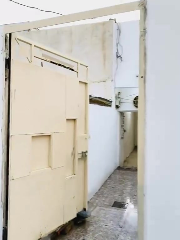 للبيع .. مشتمل مساحة 80م بالعرموشية طابق واحد سعر 45 ومجال ..  ***********
