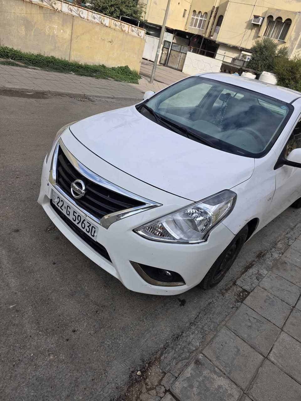 نيسان سني 2020 هندي ام البليته الزركه
بيها جاملغ هلفي صبغ وشويه بارد بالجاملغات الامامي والباقي مكفول كير ومكينه كفاله تخم  تاير سنويه جديده باسمي رقم اربيل ماشيه ١٣٧ كم سياره جاهزه 
السعر 110$ 
للاستفسار 
***********
***********
