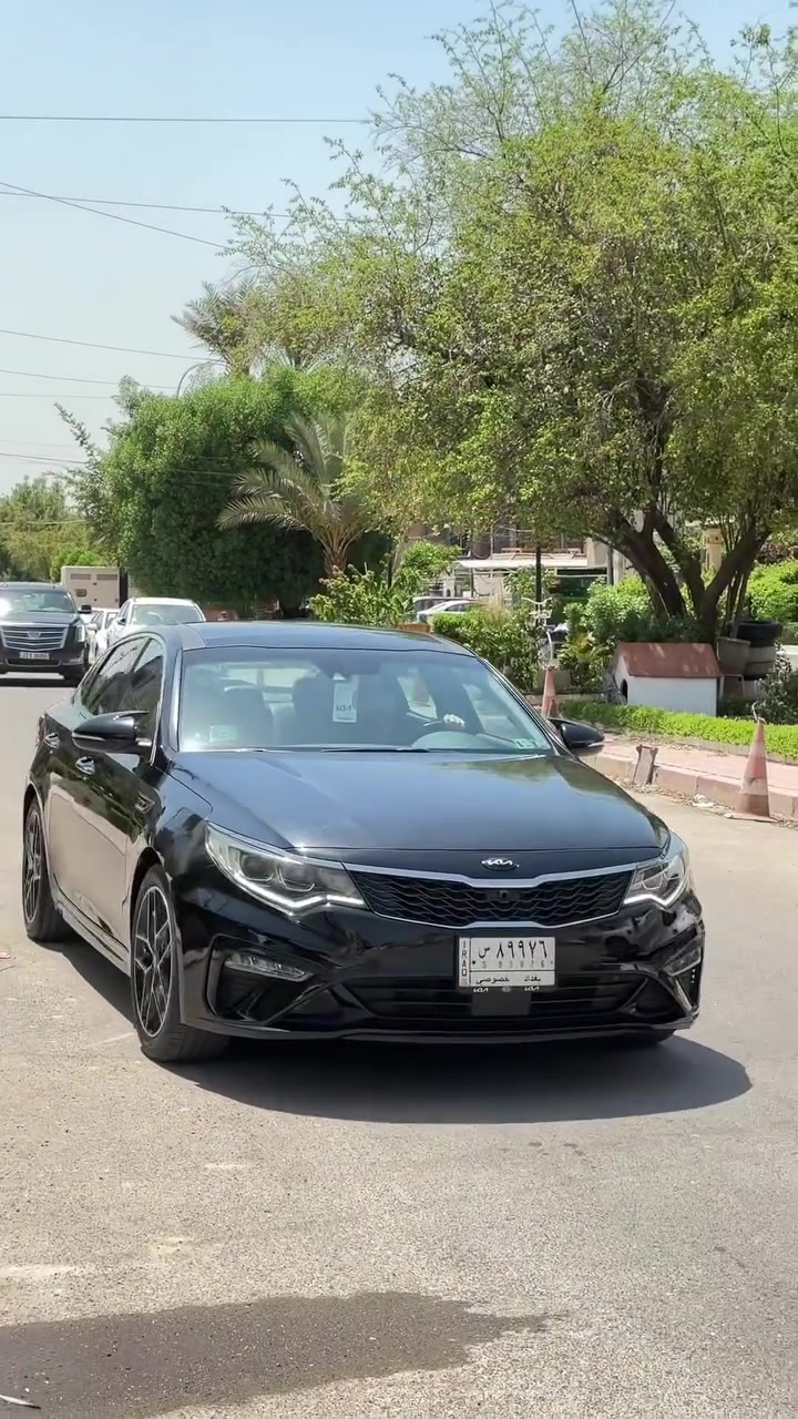 اوبتمه SX موديل 2020 ماشيه 52 الف حقيقي مكينه 1600 تيربو فول مواصفات 1/1
1: كامرات 
2: رادار 
3: حساسات 
4: كشنات جلد 
5: قطعتيني تبريد 
6: تيربو 
7: مانع انزلاق 
8: بنو رامه 
9: تحكم ستيرن 
10 :USB امامي خلفي 
11: توفير وقود 
12: مود السبورت  
13: مود العادي 
14: قياده ذاتيه 
15 : تثبيت سرعه 
16: كراسي تحكم كهربائي 
فول فول فول مواصفات 
السياره وكاله بسمي السياره ست اشهر و تنفك موعوقين 
ثلاث قطع تبدلي بنيد و داعميه و جاملغ 
للتواصل واتساب او هاتف ***********
السعر 155 ورقه و بيه مجال بسيط مكاني بغداد
