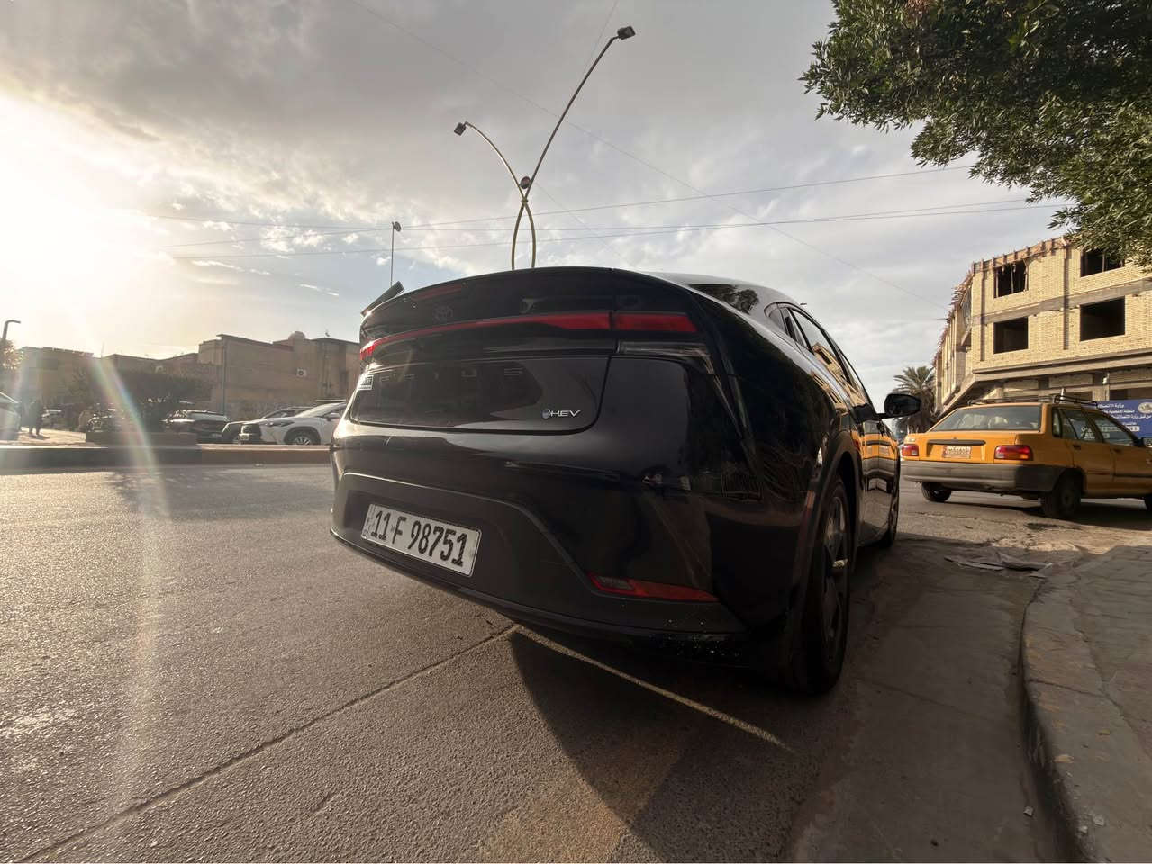 تيوتا بريوس هايبرد 2024 السيارة جديدة جداً ماشية ٧٠٠٠ ميل فقط
حادثها تبديل بنيد فقط وبارد بالجاملغ بدون شاصي بدون لغد مواصفات
محرك 2000
بصمة
رادار 360 درجة
نقطة عمياء
كامرة خلفية
كرسي كهرباء
وبقية المواصفات معروفة
مكاني الاعظمية
*********** بغداد, العراق
