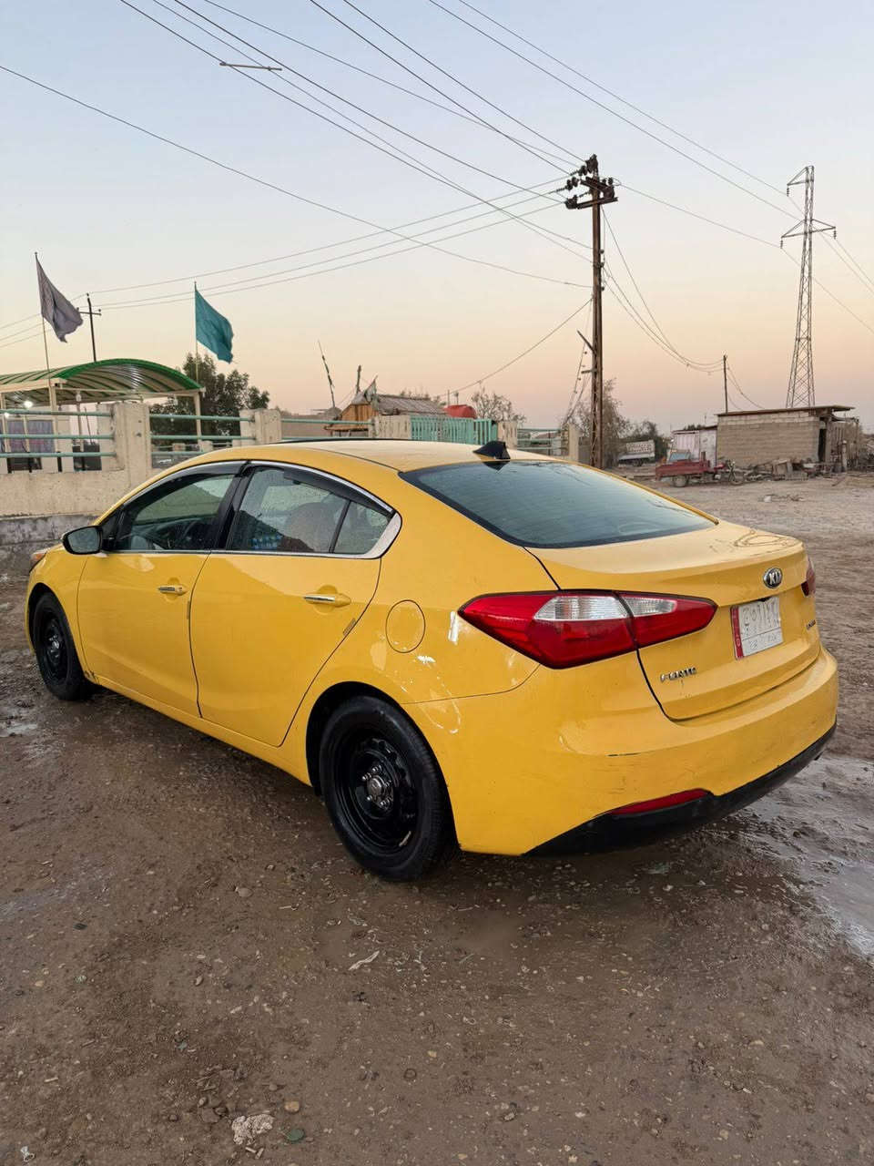 كيا فورتي 2015
مواصفات 1/1
مكان ديوانيه 
السعر 115$
***********
