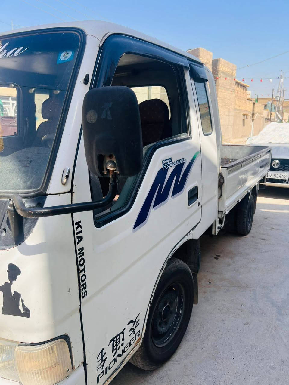 كيا فونتيره موديل 98 بغداد باسمي سياره جاهزه وخير من الله تخم تاير كير مكينه وصدر خير من الله والسياره هزه جديده مكان بغداد زعفرانيه ***********  السعر 60
