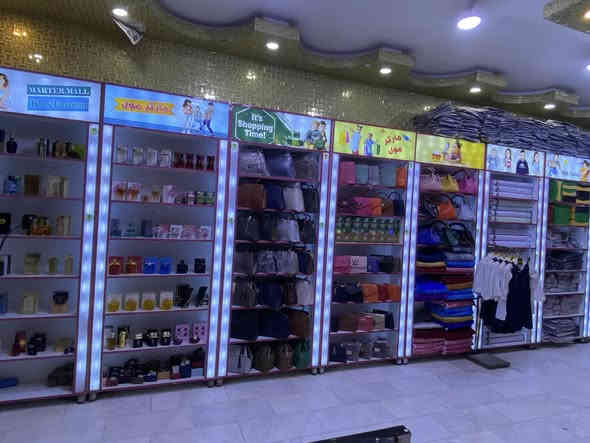 فاترينات تركي درجة اولى مو شغل شعبي  جديدات كلش  ديكور جدا راقي 
 الشراي يخابرني او يراسلني واتساب ويدلل مكاني ديوانية ***********
