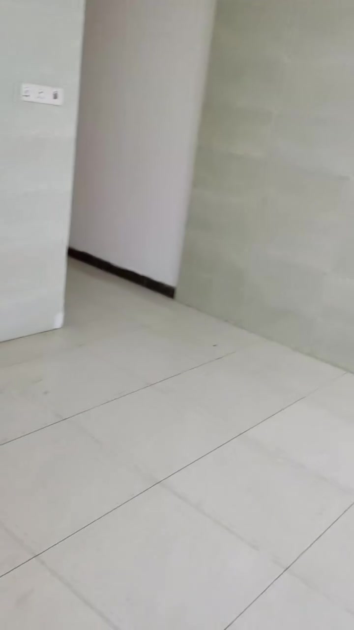 ***********
