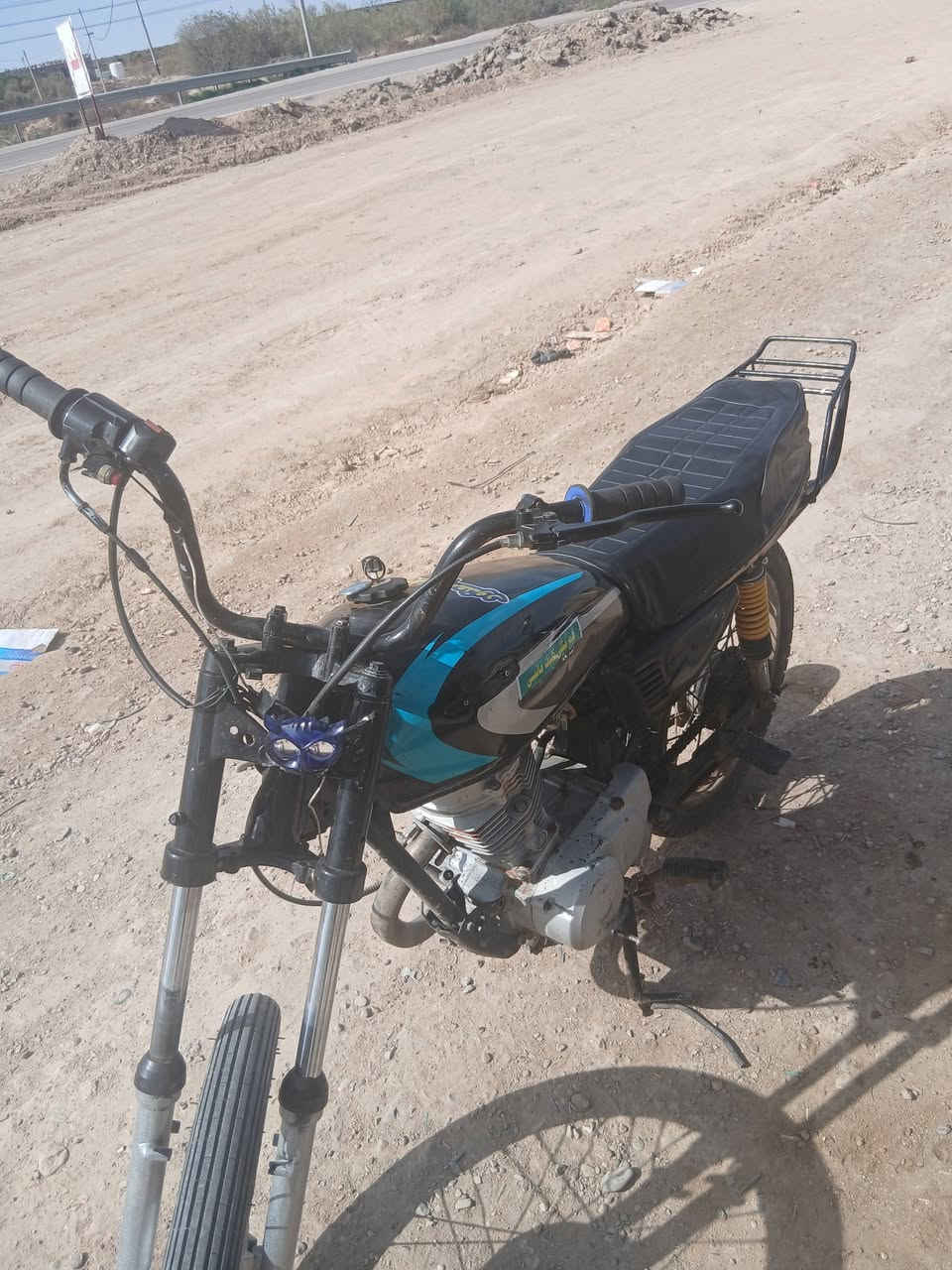 دراجه للبيع نامه سعره ٣٠٠الف قفل***********
