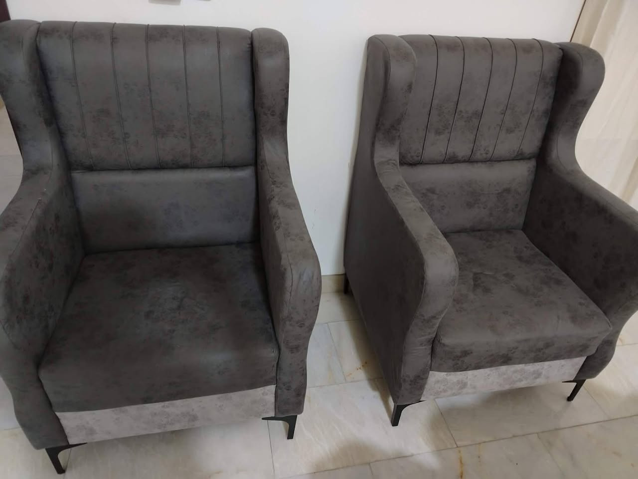 تخم قنفات للبيع
السعر ٣٠٠ وبي مجال
بغداد. العامرية
للاستفسار ***********
