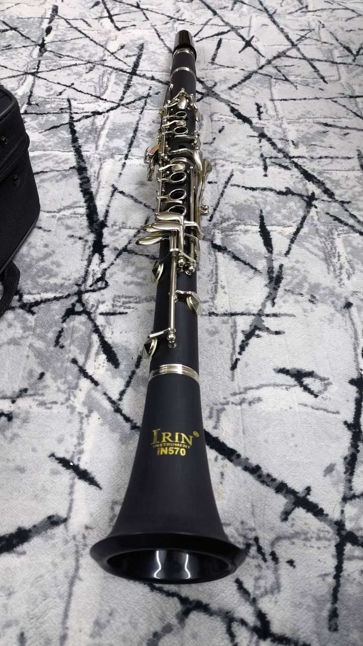 كلارنيت للبيع 
مكاني بغداد 
رقمي
  ***********

السعر 125
