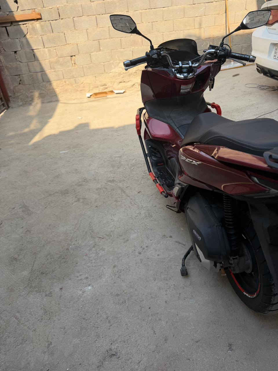 دراجه pcx جيل الرابع داجه كفاله عامه  شوف مقطع 
ماشيه 8 دراجه كلش نضيفه
دراجه ياباني ياباني وياه بصمات 2 
العنوان بغداد مدينه الصدر جوادر
سعر 26 ونص وبيه مجال
الاسفسار***********
