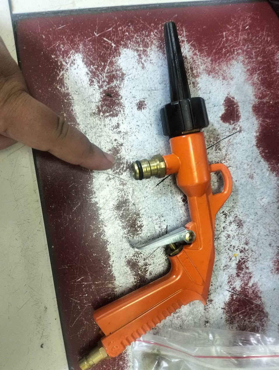 مسدس هواء جوكر امريكي صناعي 
يشتغل للرمل وللغسل ب الماء أو الكاز أو اي سائل بيه تعيار قوي أو متوسط 
راسل الصفحة أو واتس اب 
***********
