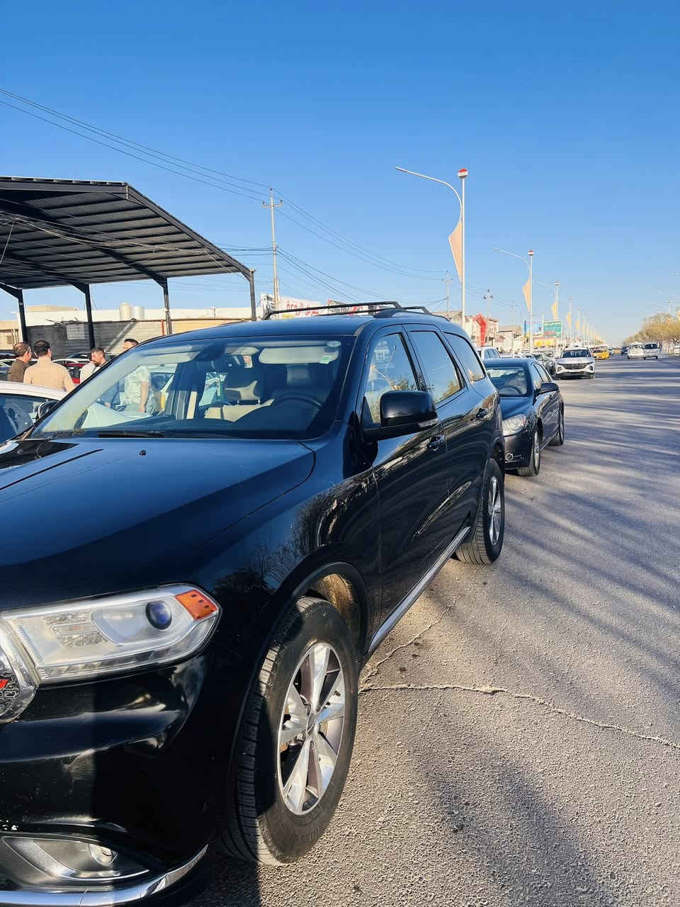 سلام عليكم
للبيع 

دوج دورنكو ٢٠١٦ فول موصفات كلين بدون ضرر خليجي 

كير محرك شرط بلادي 

باسمي كشن جلد 

ميموري يعني ذاكرة 

كذالك كشن تدفئة مع استيرن 

شاشة وسطية 

محرك ٣٦٠٠ 

حساسات امامية وخلفية

 أشاير مري

 رادار خلفي جانبي 

تشغيل عن بعد 

نضام توقف ذاتي 

تبريد ٣ قطع مركزي 

نقطة عمياء

بعد بي هواي موصفات مذاكرة 

مكان السيارة ديالى 

السعر على خاص وتدلل 
للتواصل ***********واتس اب وخط
