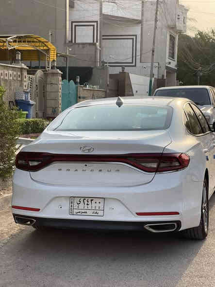 السلام عليكم كراند ازيرا وارد كوري غاز اصلي 
موديل2018
مصبوغة حزام للجمالية اثر شخوط 
السيارة كاملة من للدعامية الدعامية ما بيها اي نقص 
تخم تاير (دانلوب ) ياباني اصلي قبل شهر شديته 
السيارة ترايها للبصرة على شرط 
السعر $13750 
محرك 6 سلندر 3000 cc
مكانها بغداد شارع فلسطين 
للاتصال ***********
