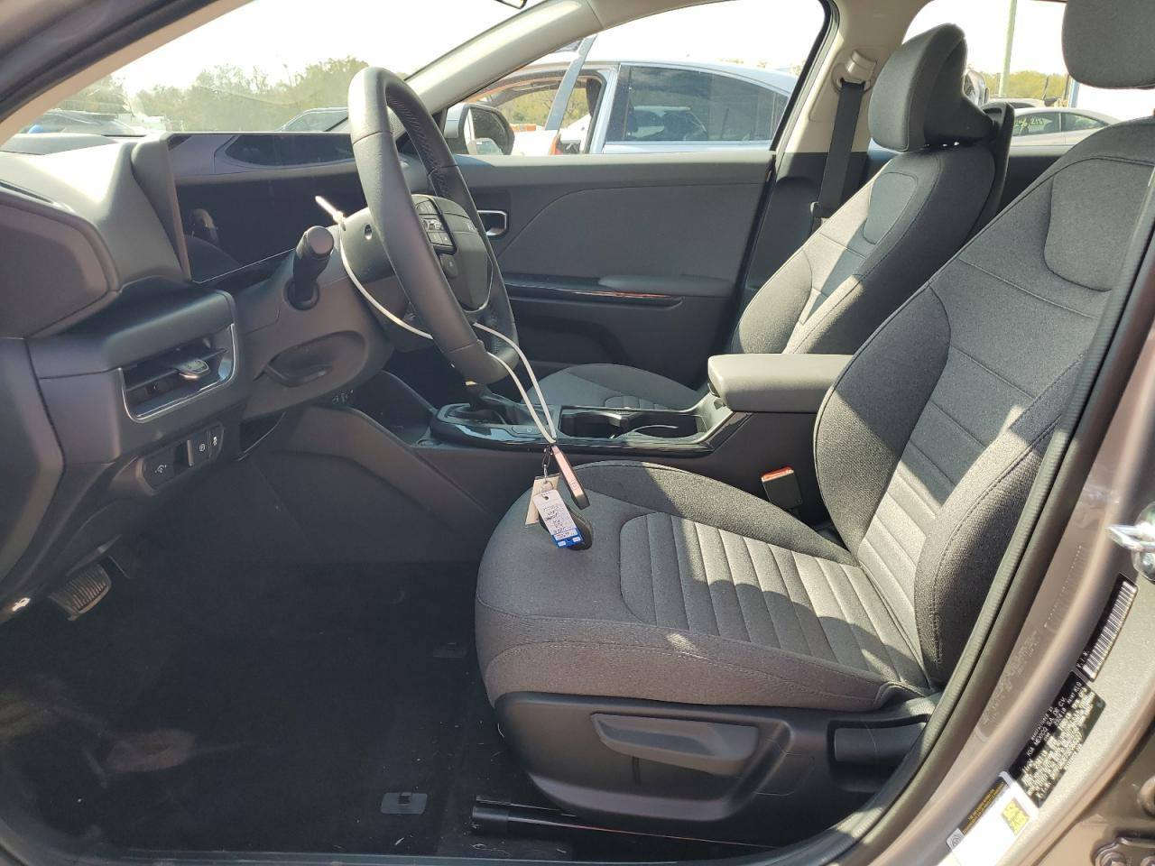 كيا 2025K4 فئه Ex زيرو بحاله شركه 
دخول جديد رقم بغداد بسمي هزه جديده 

#حادث قبق صندوق معمر بارد بدون مع صبغ دعامية خلفية السيارة ليبل واحد بدون ايرباك

المواصفات فول عدا فتحة 

محرك 2000 دوش المرغوب 

بصمه /بصمه ابواب / شاشه متصله / كيجات اكترونيه / تبريد لمس بشاشه / سايد بريك بصمه / اوتو هولد / مانع نزلاق / داخل لونين / شاحن وايرليس/ شاشه كار بلي / لايت 3 عدسات بلادي/ جنطه ذكيه / تحكم كشنات / نقطه عمياء / تحديد مسار / سياقه ذاتيه / ردارت محطيه / توقف ذاتي / ويل كروم 17/ نظام ترحيب / تشغيل عن بعد                                                                                                        السعر 190 وبيه مجال بسيط
***********
