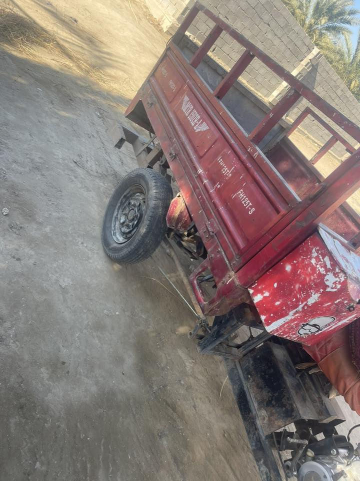 سلام عليكم ستوته البيع متيار كفاله عامه كهربايات   تايرات بالجيس مكينه جديده حيل دبلات كلوبات وره وكدام  كله شغال موديل ١٥ السعر ٩٠٠ مكاني بابل لاستفسار عنها موجود رقمي ***********
