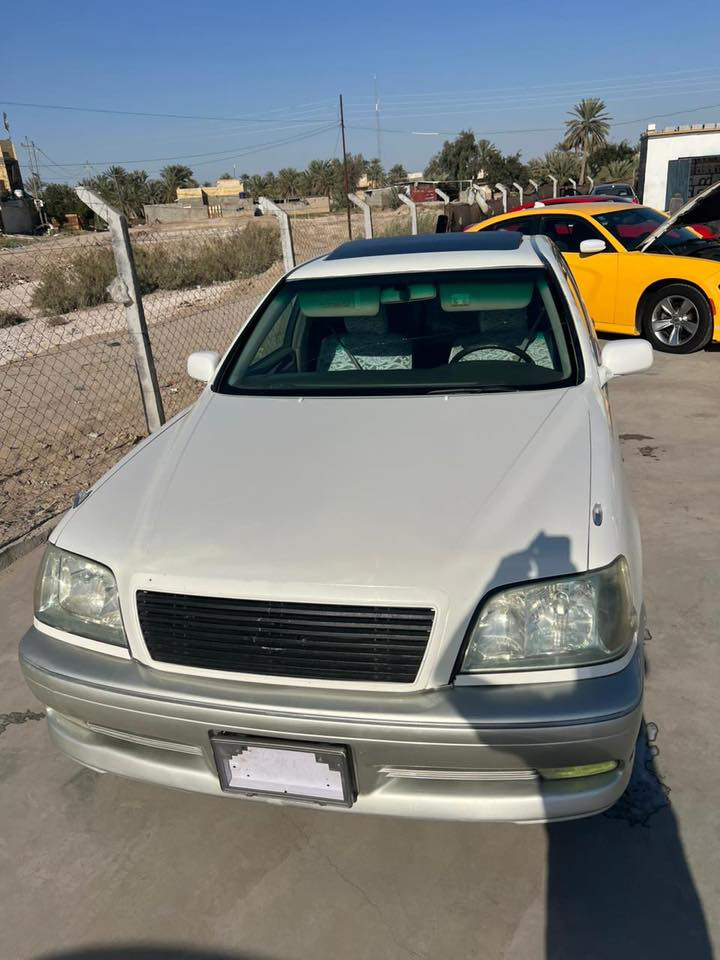 كراون ملكه ادوات دخول جديد فتحه. مكينه في فتي كفاله دخول جديد طك  كارتون للبيع الناصريه ***********و ‭+964 786 113 9294‬
