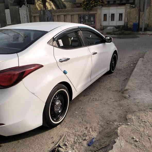 السلام عليكم 
النترا 15خليجي للبيع او للمراوس حسب القناعه 
سياره مكفوله من تبديل والضربه بيه فقط صبغ مكانات 
سياره جاهزه من جميع النواحي محرك 1600 لاتنقيص ولاتبخير تبريد قطعتين شاشه تحكم سترين مكاني ناصريه مركز سعره 110وبيه مجال 
***********
