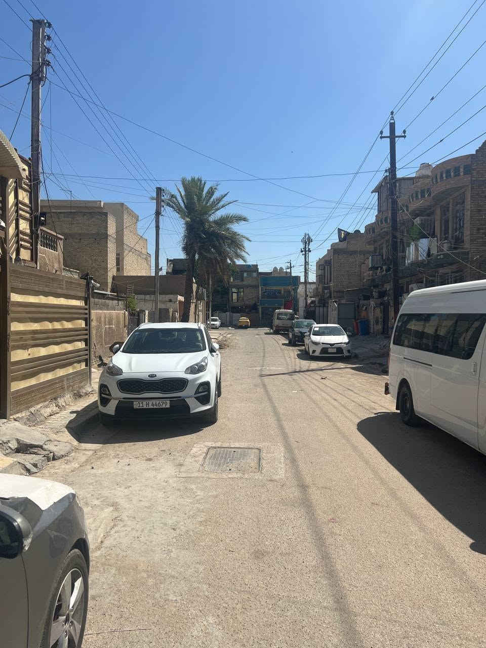 سلام عليكم قطعه ارض البيع ملك صرف
مكاني الشعب يم فورتات شارع مقابيل الطفائيه مال شعب تدخل بي اول فرع عل يسره
نزال 20×العرض 5 ونص
مساحه 110 تحويل ثاني يوم نفتح بيان
رقم تصال. وستفسار وتساب *********** ابو سام
