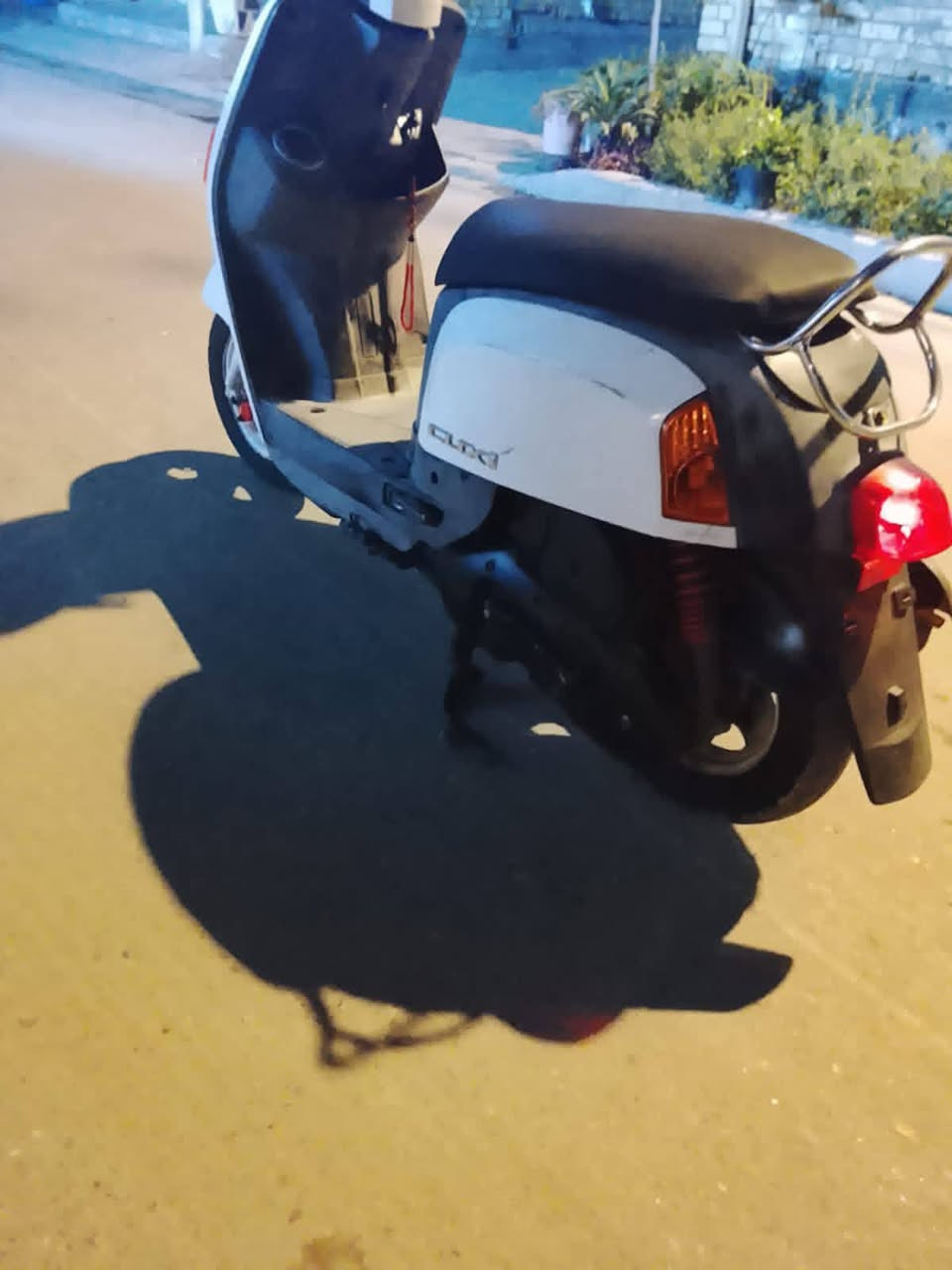 دراجه بوليس للبيع كامله مكينه مامفتوحه ناعمه
دراجه حلوه فقط البجم تايوان سعرهه 650 وبيهه مجال بسيط 
مكاني مدينه الصدر حي اور*********** رجأءن المو شراي ليكسر بسعر
