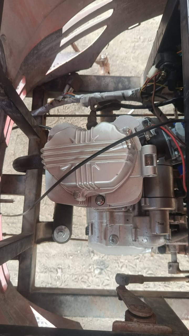 السلام عليكم شباب ستوته شعر بنات جاهزه من كل شيء للبيع واوراق باسمي مكاني بصره سعرص***********
