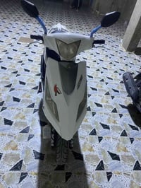 سايم • نحله جي ار • رمادي