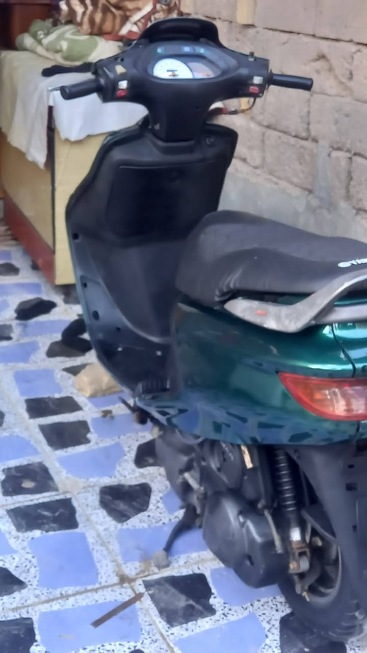 السلام عليكم دراجه للبيع حاويه***********
