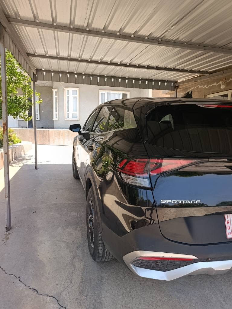 السلام عليكم 
للبيع سبورتاج اسود 2024 Lx
محرك 2.5 GDl
ماشي 26 الف ميل 
سيارة  بدون صبغ  شرط و بدون ارباك شرط 
سياره بدون تعديل شرط 
سياره بيها باب جملغ بكلير أمريكي شرط 
سياره بدون شخوط و رصعات و بقصات 
سياره بدون رقم ترقيم شمالي فقط 
تكلفة رقم 15.5 ورقه 
ملاحظة صوار حادث موجوده في المنشور 
لينك الحادث👇👇
https://bid.cars/en/lot/0-43420286/2024-KIA-Sportage-KNDPU3DFXR7246612

السعر 165ورقه ومجال قليل 
اي استفسار عن سيارة خاص 
اخوكم شلال كوردى
***********واتساب  للتواصل اتصال 
عنوان أربيل أربيل, العراق

