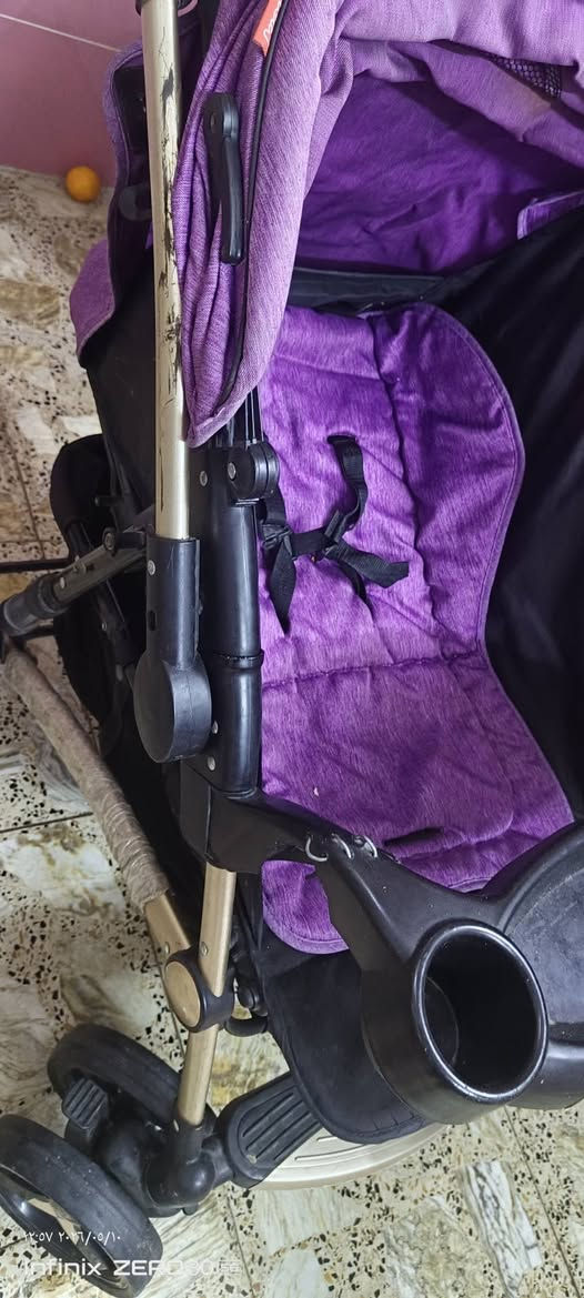 عربانة كلش كلش قوية وجبيرة تكفي طفلين ماركة اوربي ماخذتها ب250 بس ستخدمتها وبيها ظرر كسر بالصور موضح ومصلحي وابد مماثر متانة التايرات والسرعة تخبل تخبل اليشتريها يدعيلي لان صدك عربانة تتحمل اوزان عالية وظد المطر مظلتها وفراشها مريح للطفل وتايرات دسكات بيها  ومن يدتها تتحكمون بيها  دبيعها قفل 80 بغداد الدورة اوصيل ماعندي


**إذا كنت صاحب هذا الإعلان وتريد حذفه لأي سبب، رجاءا أرسل رسالة إلى الدعم الفني**
