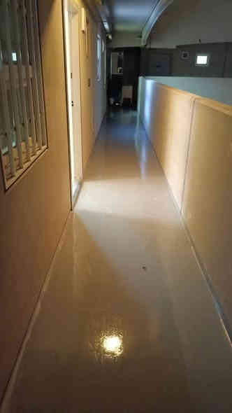 تم و بفضل لله.. تم تنضيف وتعطير شقه الاخ الراقي ( سيد عباس المحترم ) #بلوكA9 عماره 903 شقه 708 مساحه 100 متر .. مدة العمل 8 ساعات  امنياتنا و دعواتنا للاخ سيد عباس ان يجد الخير و السعاده في سكنه الجديد .. تحياتي لكم الاستفسار مراسله الصفحه او اتصل على الارقم📞 ***********
