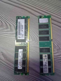 إكسسوارات إلكترونية • للبيع