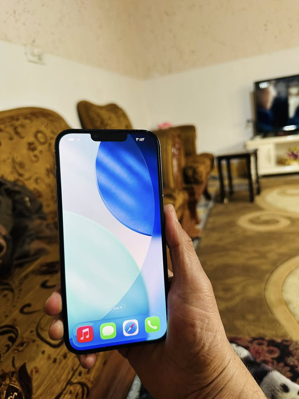 ايفون 13
بدل شاشه اصلي مال جهاز ذاكرة 257بطاري77مامرفوعه بلادي
السعر 500الف 
تصال على ***********
