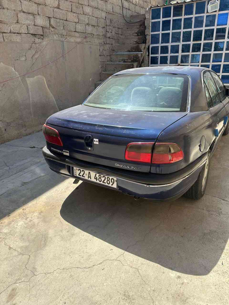 السلام عليكم.. أوبل أوميغا للبيع
نوع السيارة: أوبل أوميغا (Opel Omega).
​الموقع: الموصل.
​الرقم: أربيل (تحويل أو وكالة مضمونة).
​تفاصيل وحالة السيارة:
​السيارة نظيفة وما شاء الله عليها.
​التبريد شغال وثلج وجاهز.
​المحرك والـتطواية والشرطيات كلها بحالة جيدة جداً والسيارة مال جنّاي.
​التحويل والورق كله كامل وجاهز.
​الصبغ والبدن: مثل ما موضح بالصور (بيها جلح شمس بالجنطة والشرك/البونيد بسبب جونا، وباقي البدن نظيف).
​السيارة جاهزة من كلشي ومابيها أي نقص، مال مشي وسفر.
​السعر: [ 38 ورقه ] (بيها مجال للشراي الطيب)
للاستفسار والتواصل: [ *********** أو راسلني خاص.
