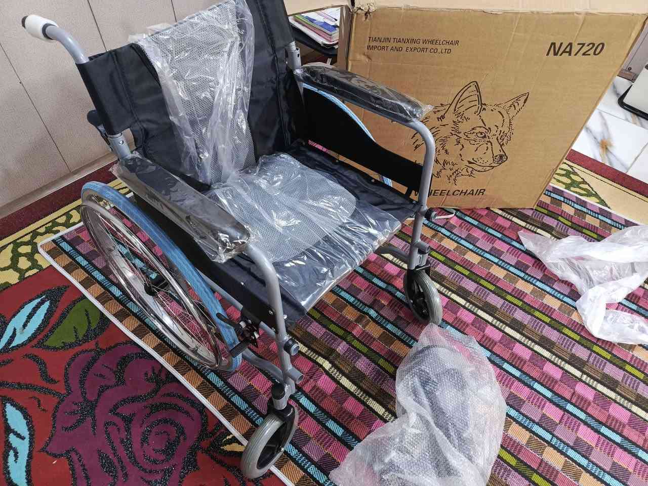 عربانه جديده للبيع السعر ١٠٠ الف
***********
